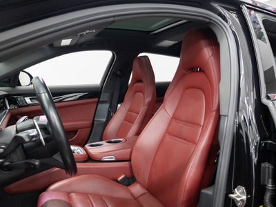 2022 Porsche Panamera 4S Executive