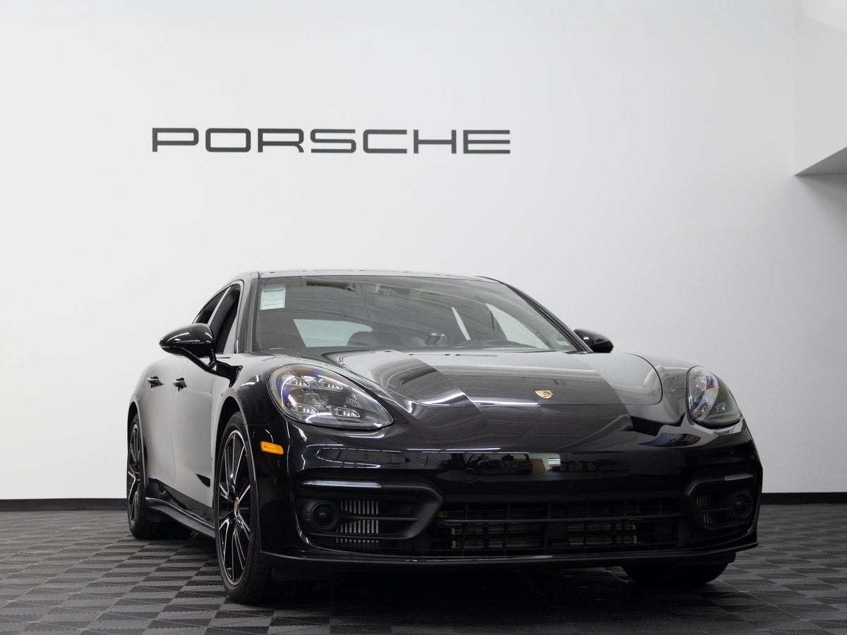 2022 Porsche Panamera 4S Executive