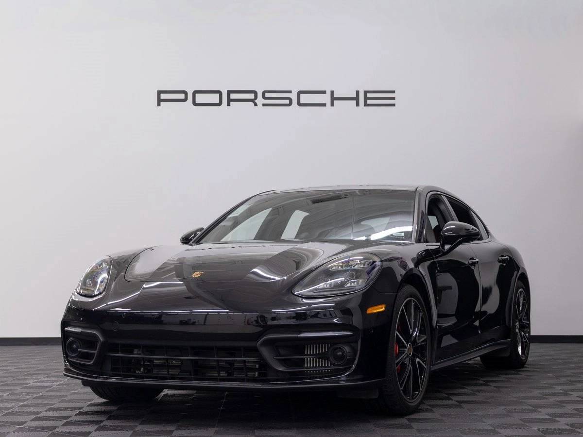 2022 Porsche Panamera 4S Executive