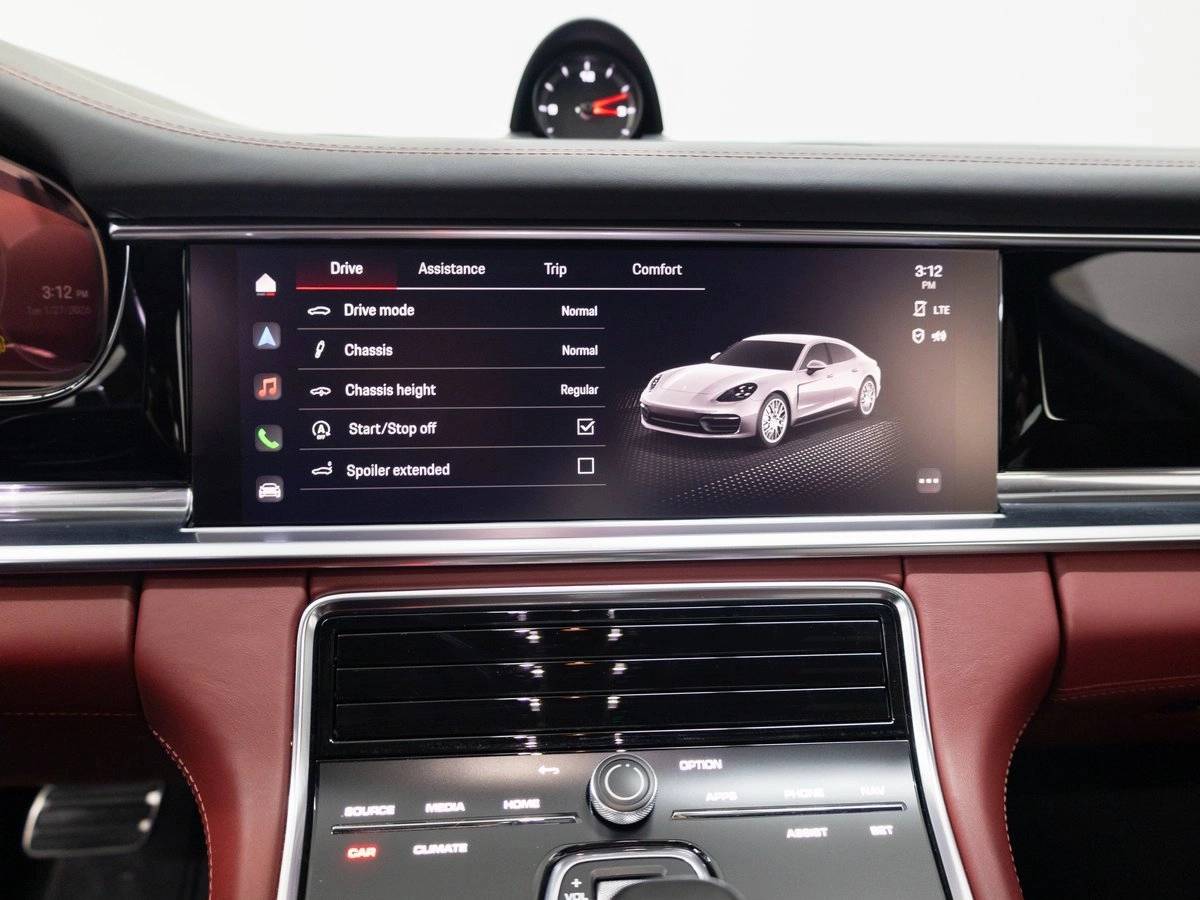 2022 Porsche Panamera 4S Executive