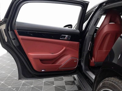 2022 Porsche Panamera 4S Executive