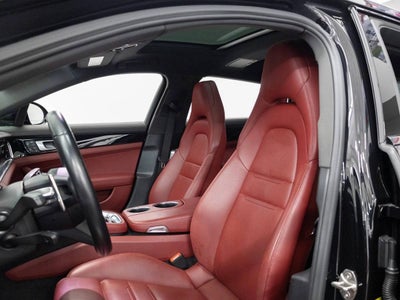 2022 Porsche Panamera 4S Executive