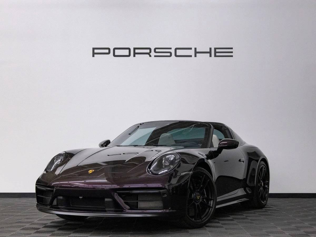 2024 Porsche 911 911 Targa 4 GTS (MY24)