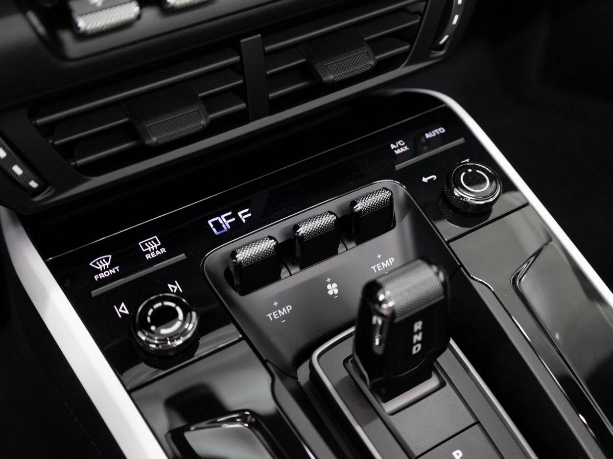 2026 Porsche 911 Targa 4 GTS