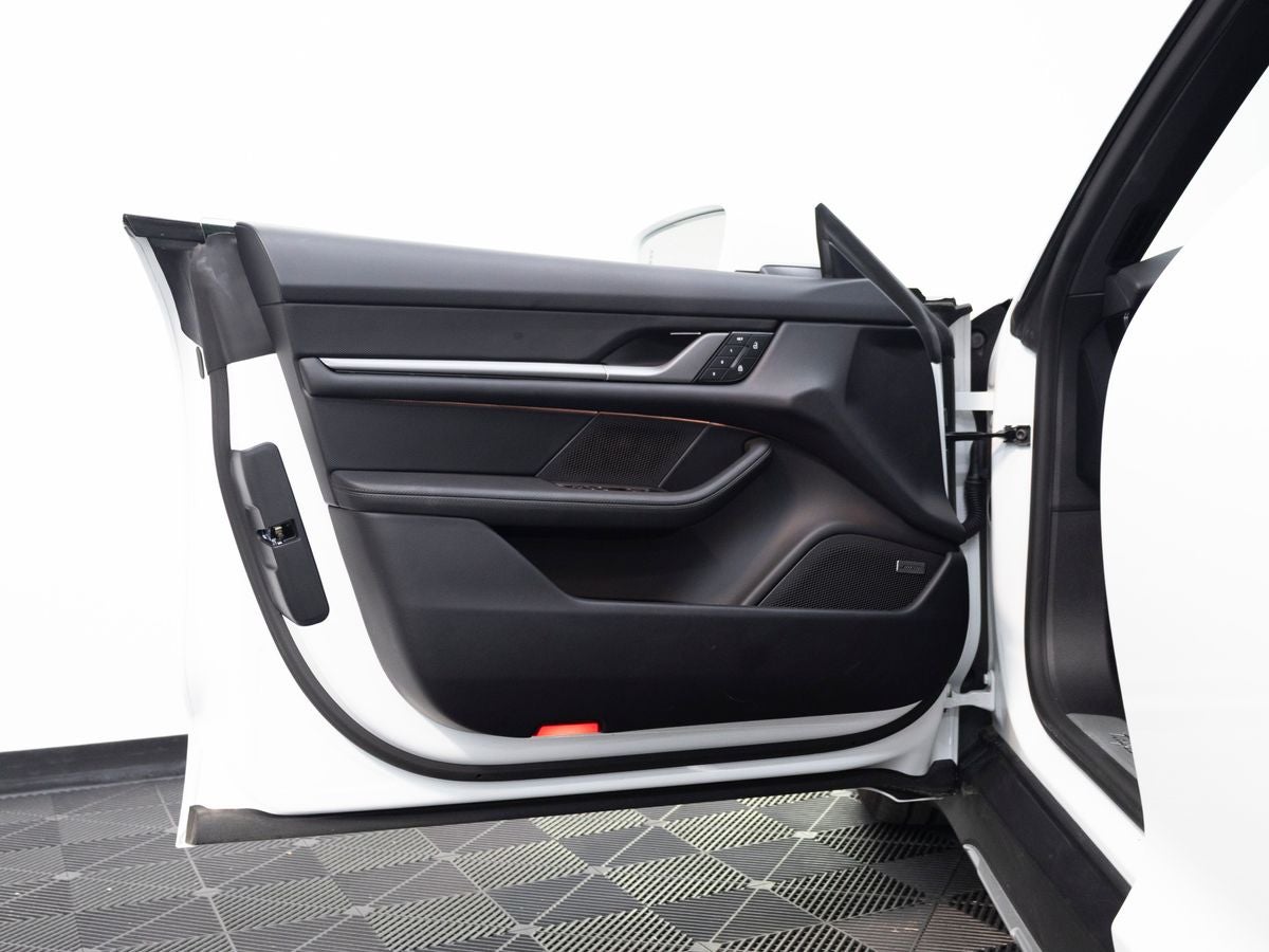 2025 Porsche Taycan 4S Cross Turismo