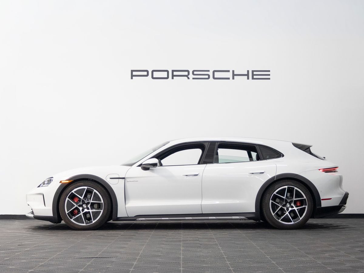 2025 Porsche Taycan 4S Cross Turismo