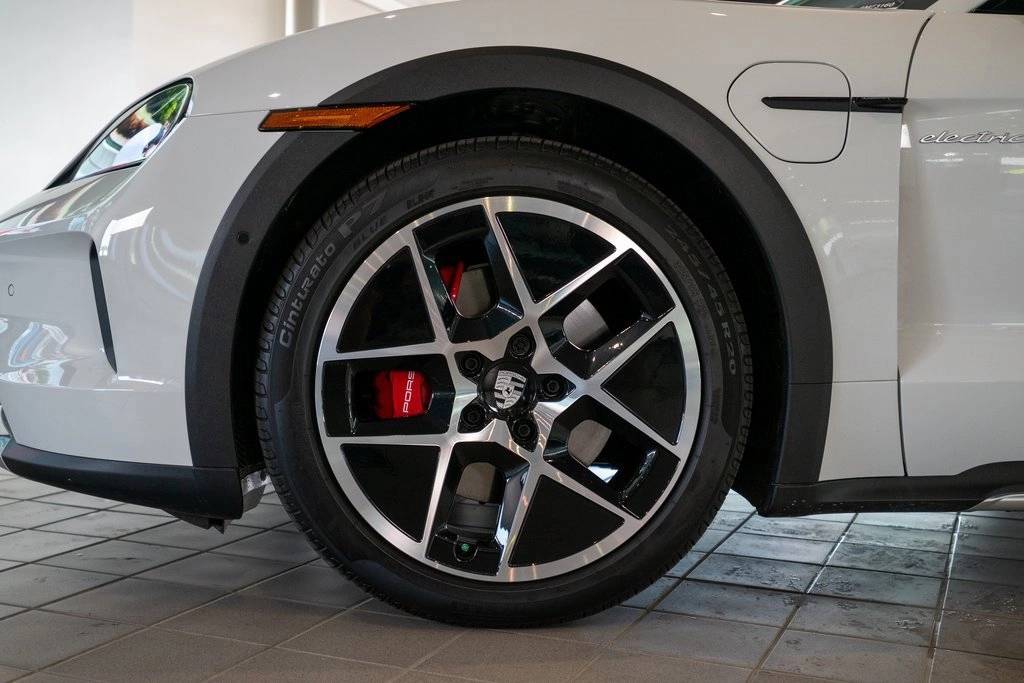 2025 Porsche Taycan 4S