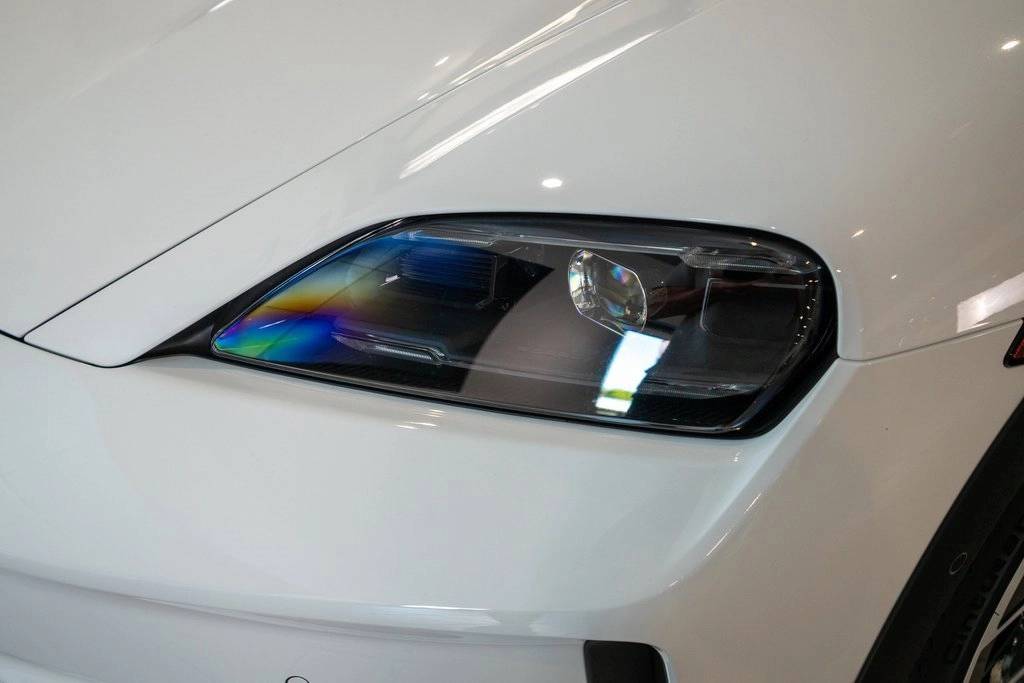 2025 Porsche Taycan 4S