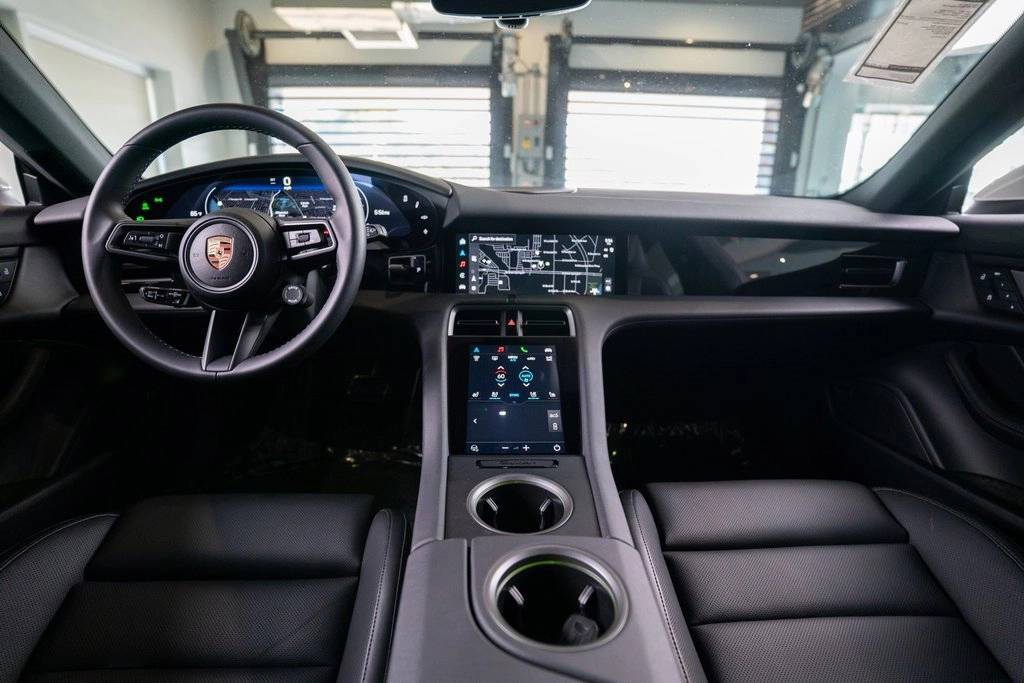 2025 Porsche Taycan 4S