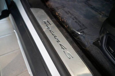 2025 Porsche Taycan 4S