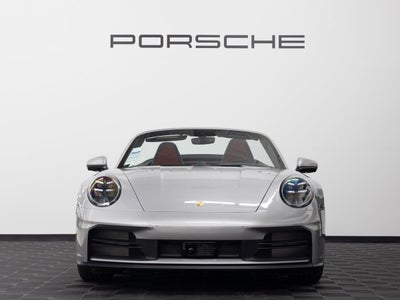 2025 Porsche 911 Carrera