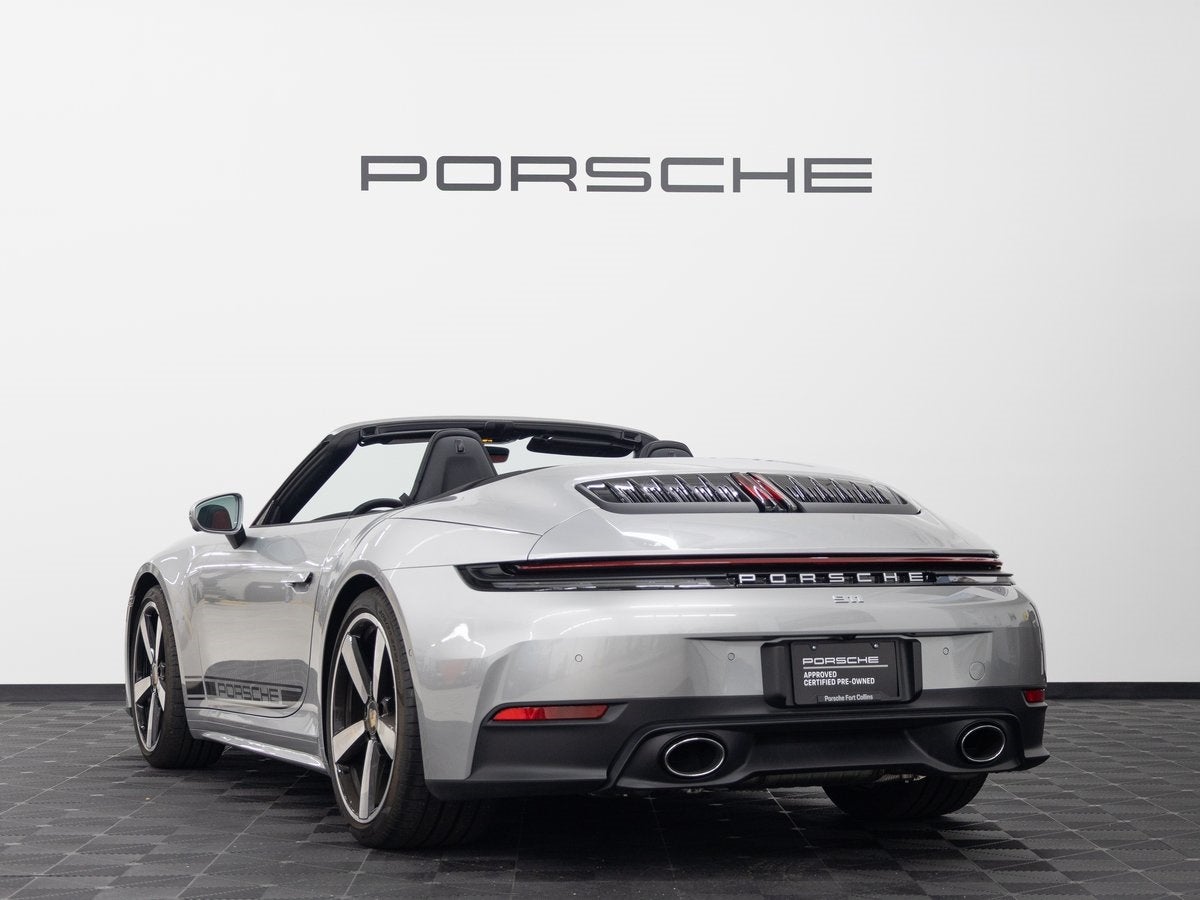 2025 Porsche 911 Carrera