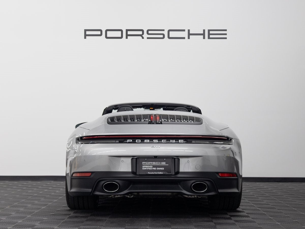 2025 Porsche 911 Carrera