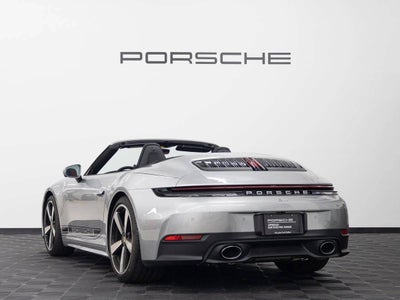 2025 Porsche 911 Carrera