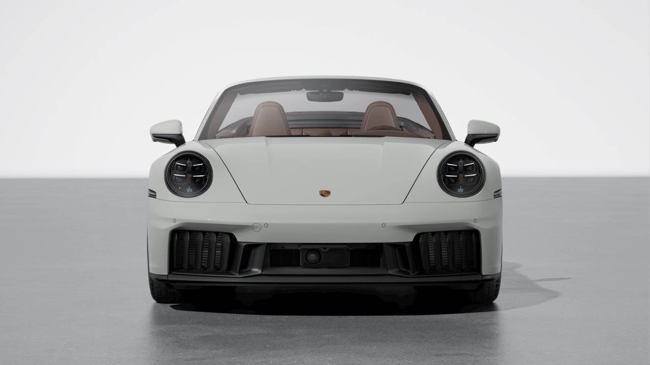 2026 Porsche 911 Carrera 4 GTS
