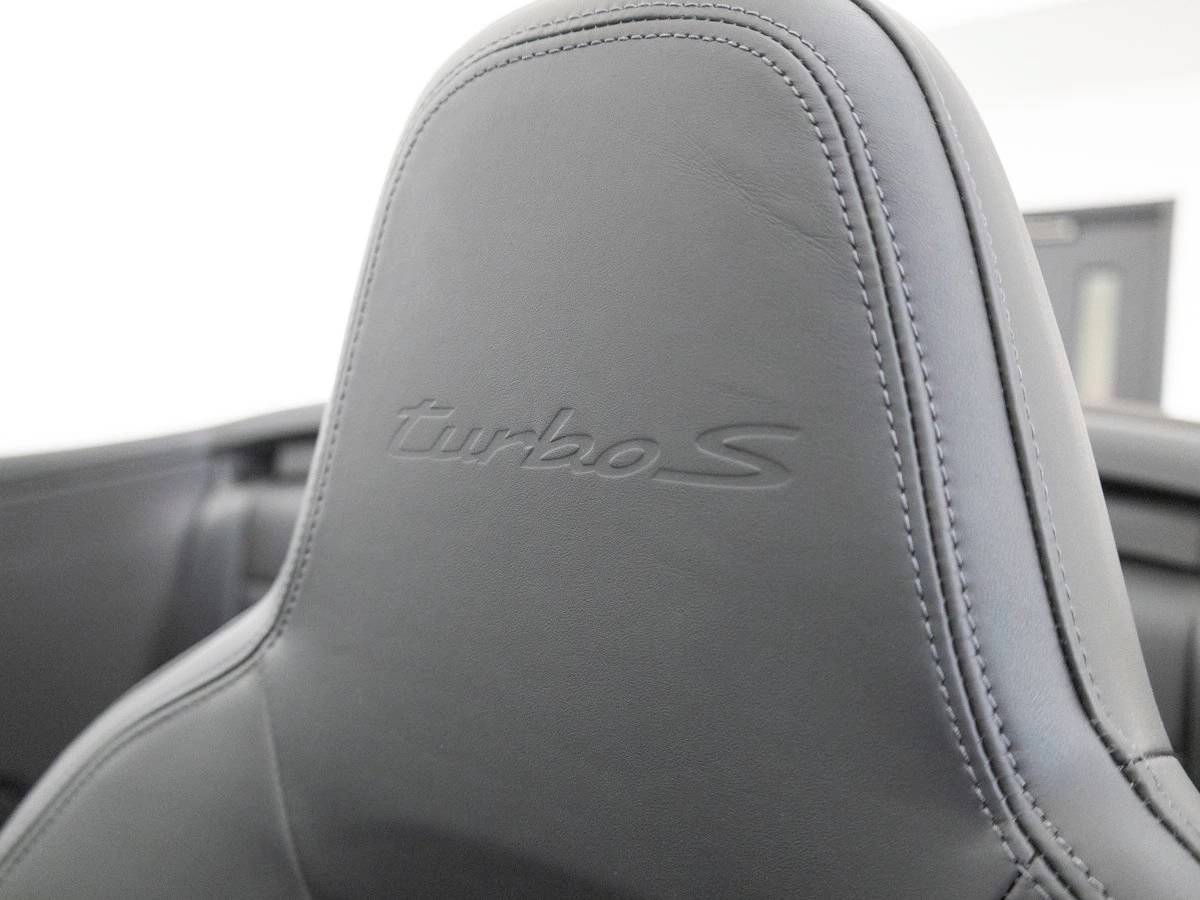 2024 Porsche 911 911 Turbo S Cabriolet (MY24)