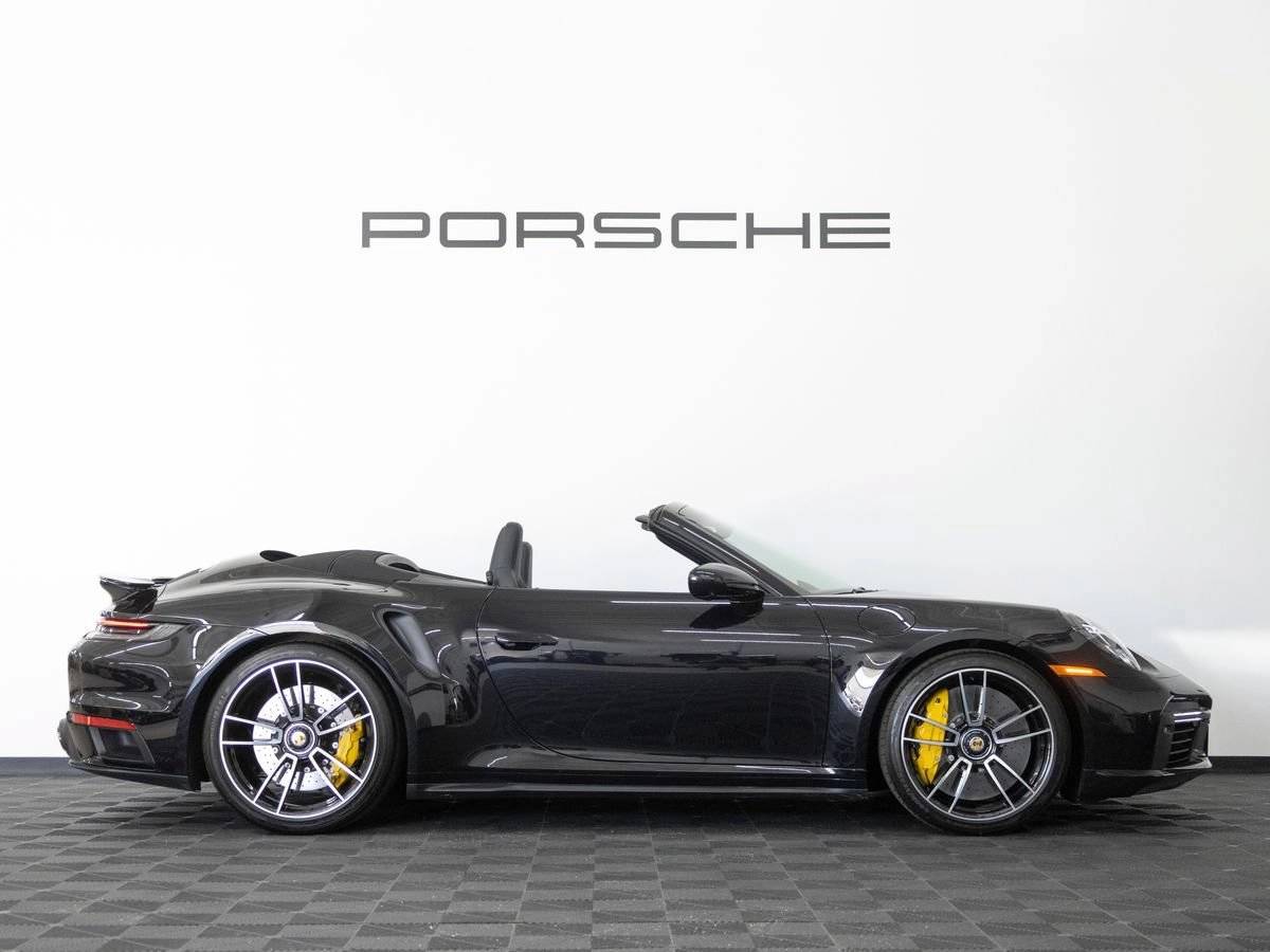 2024 Porsche 911 911 Turbo S Cabriolet (MY24)