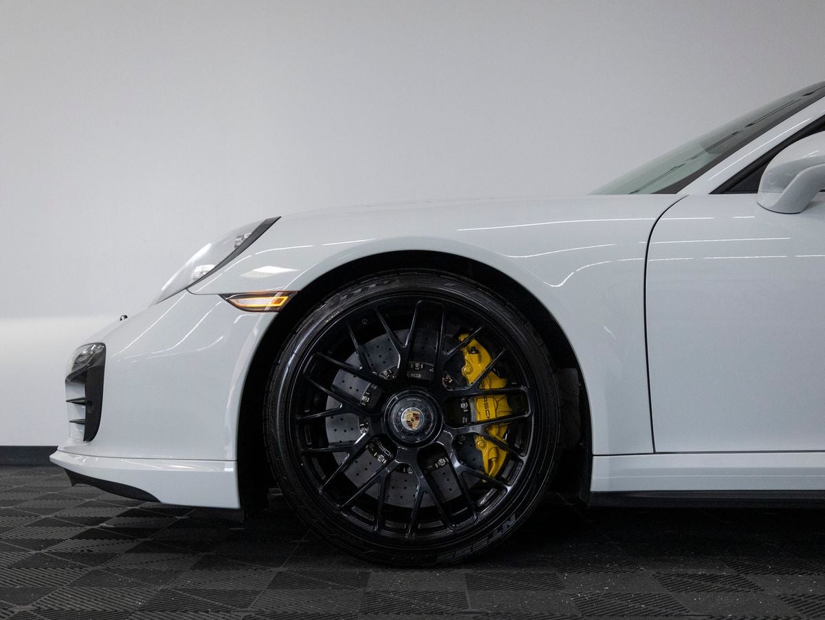 2014 Porsche 911 911 Turbo S Cabriolet