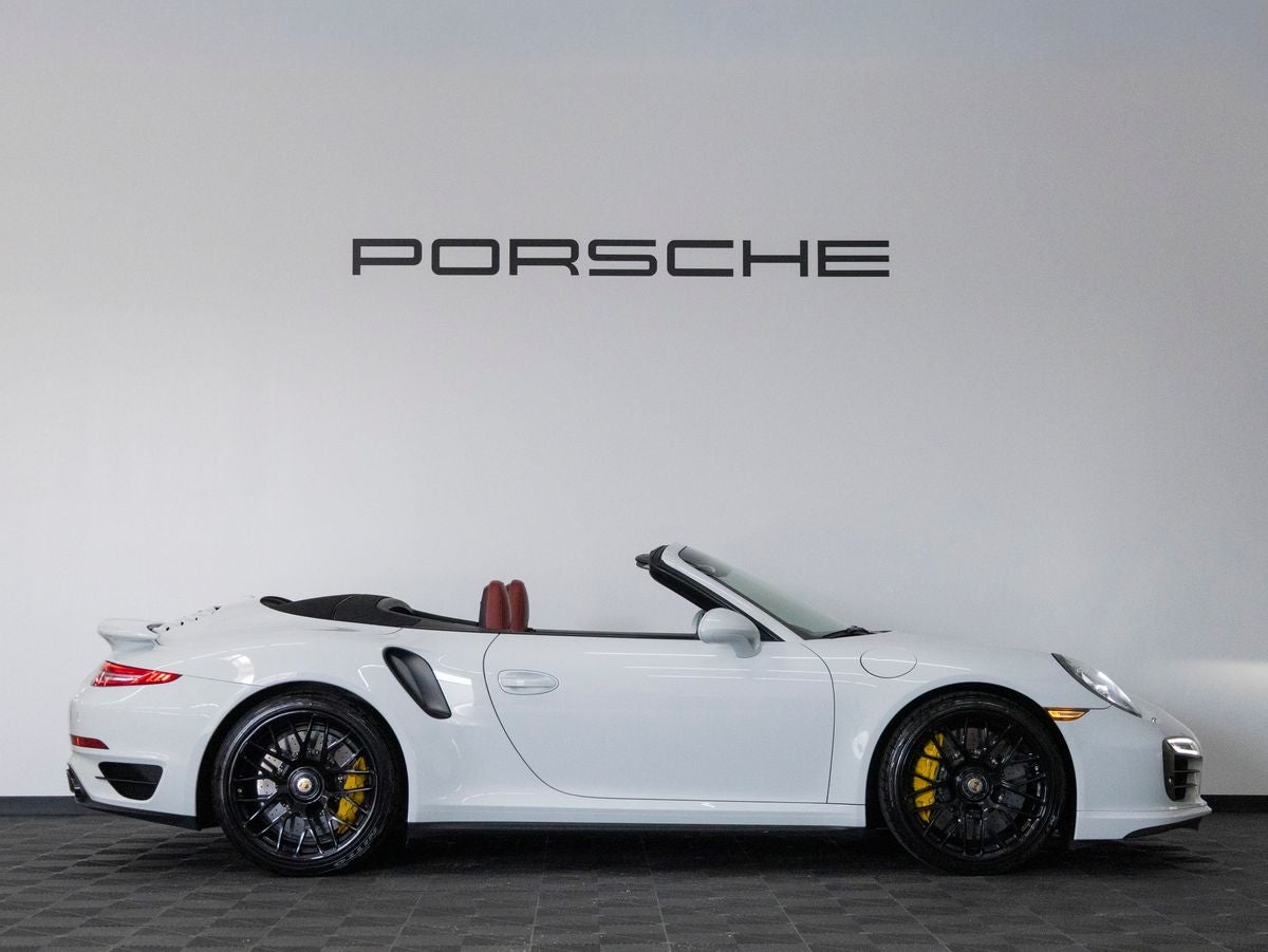 2014 Porsche 911 911 Turbo S Cabriolet