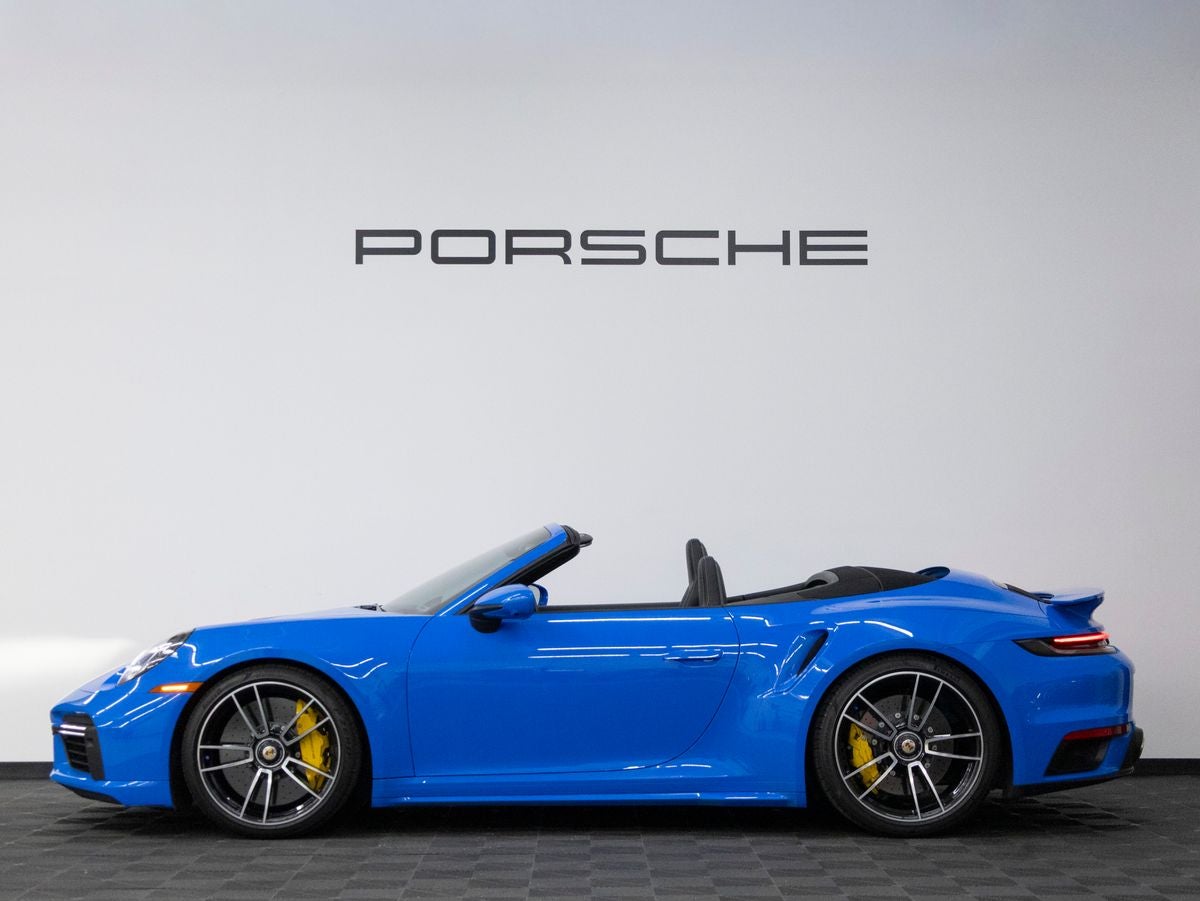 2023 Porsche 911 911 Turbo S Cabriolet (MY23)