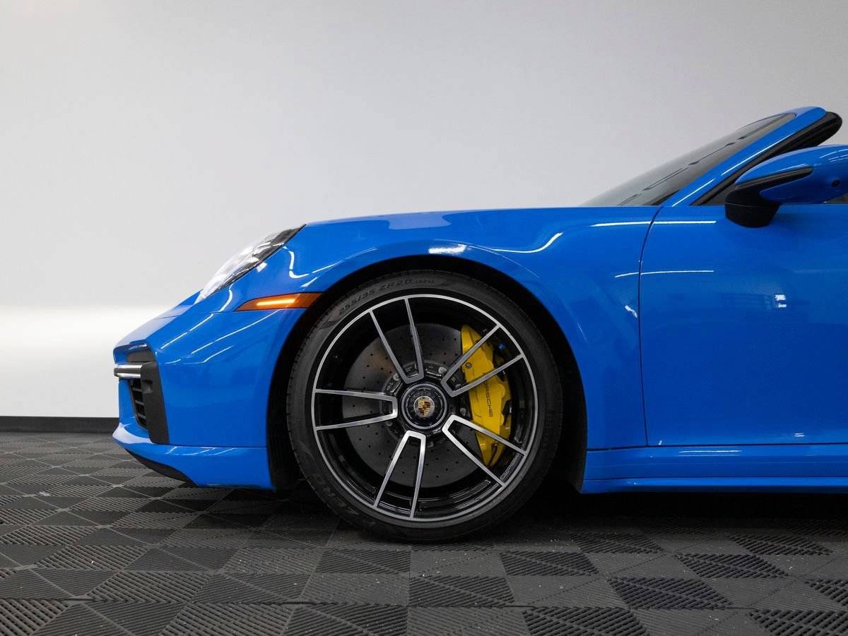 2023 Porsche 911 911 Turbo S Cabriolet (MY23)