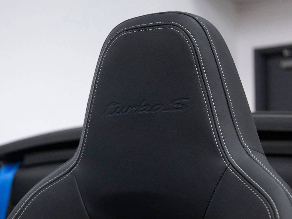 2023 Porsche 911 911 Turbo S Cabriolet (MY23)