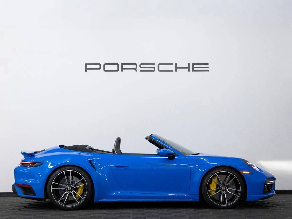 2023 Porsche 911 911 Turbo S Cabriolet (MY23)