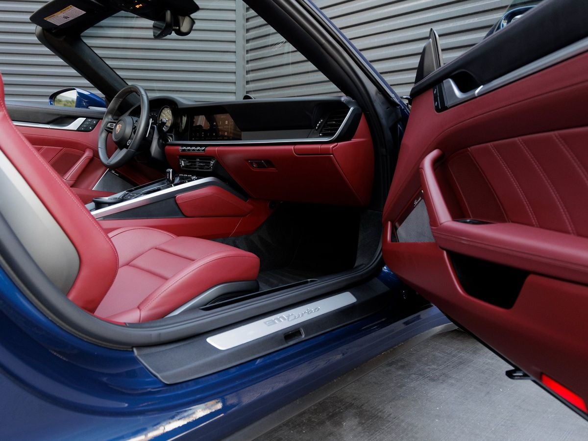 2025 Porsche 911 Turbo