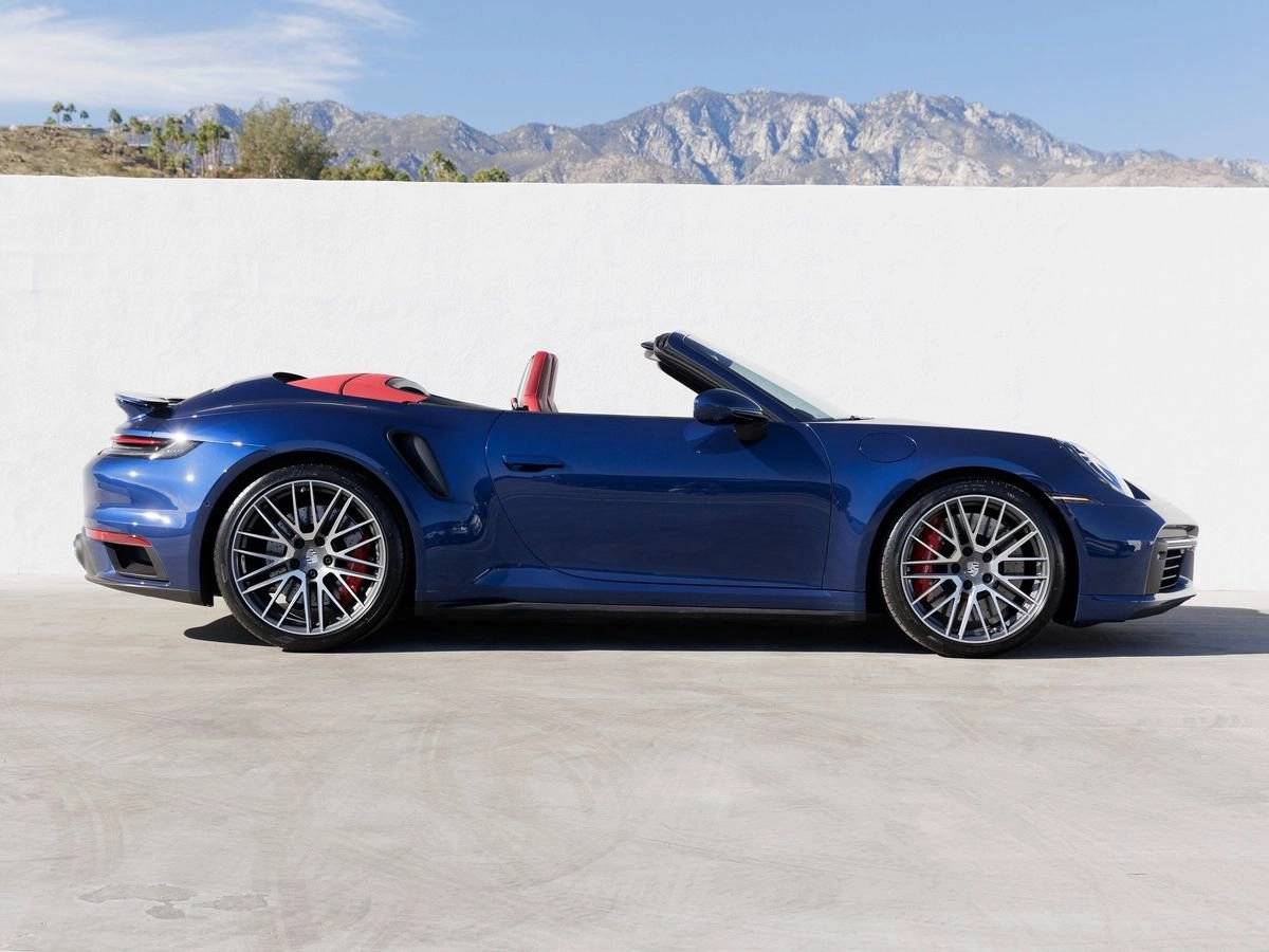 2025 Porsche 911 Turbo Cabriolet