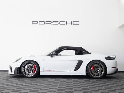 2024 Porsche 718 RS