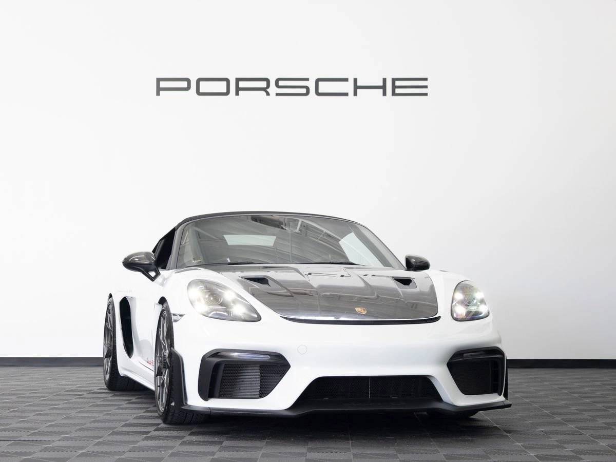 2024 Porsche 718 RS