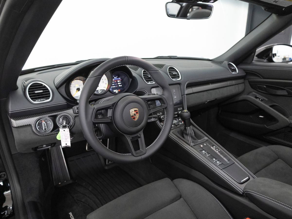 2025 Porsche 718 Spyder RS