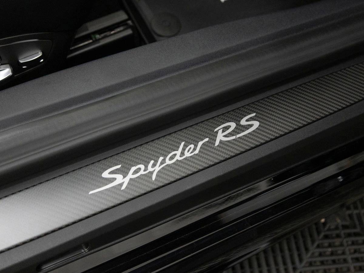 2025 Porsche 718 Spyder RS