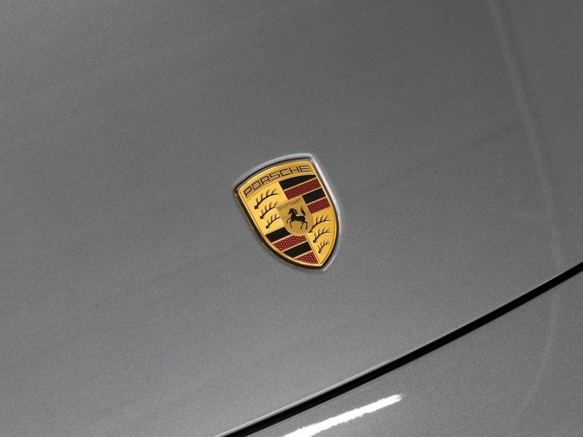 2026 Porsche 911 Carrera 4S Cabriolet