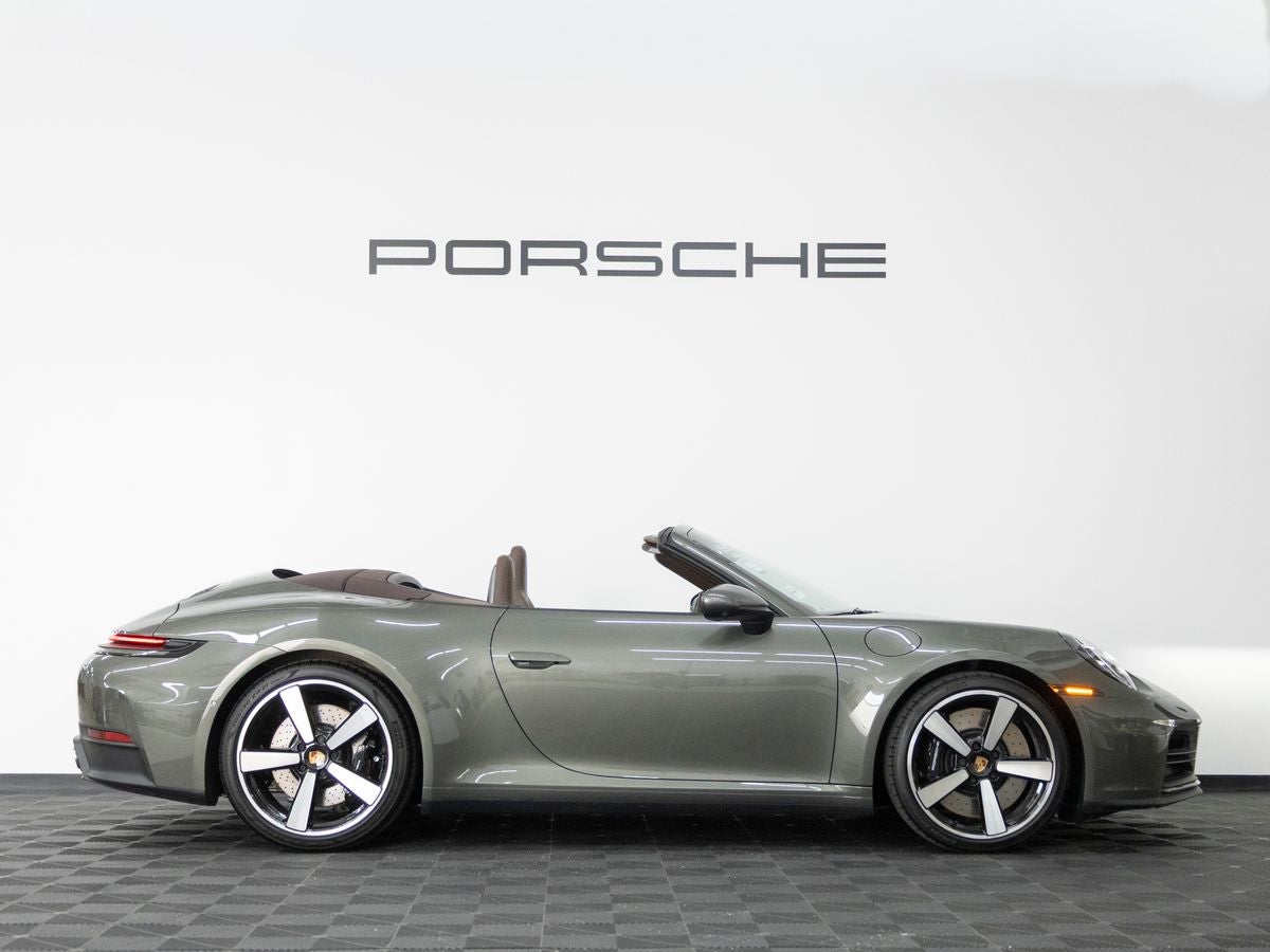 2026 Porsche 911 Carrera S Cabriolet