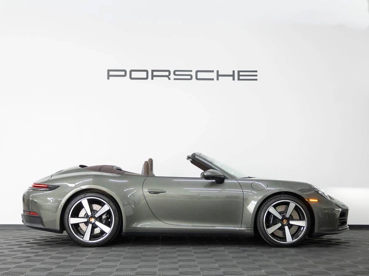 2026 Porsche 911 Carrera S Cabriolet
