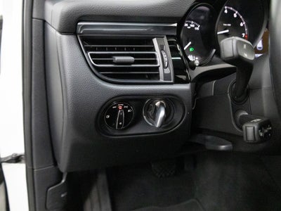 2023 Porsche Macan Macan