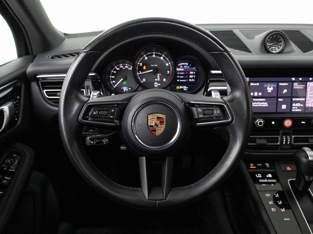 2023 Porsche Macan Macan