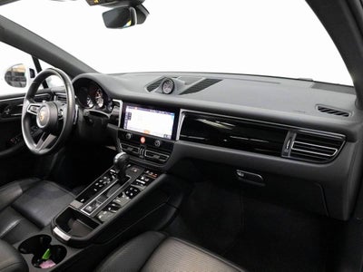 2023 Porsche Macan Macan