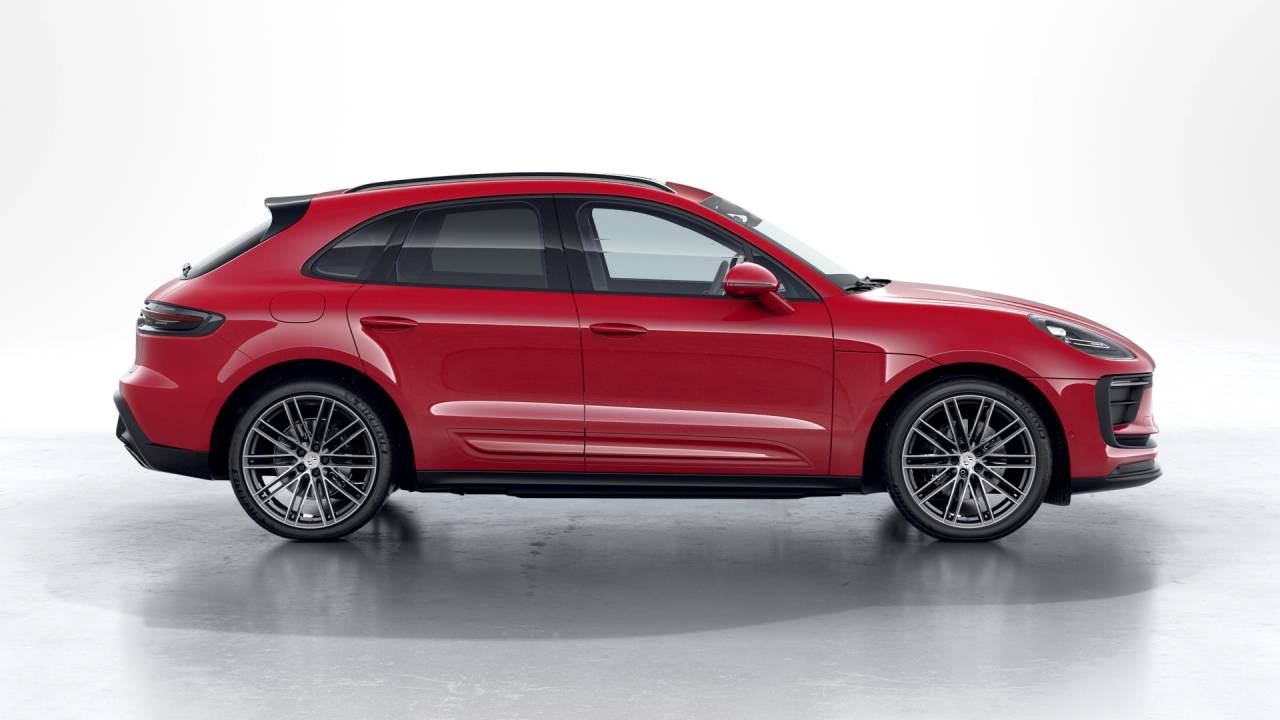 2026 Porsche Macan Base