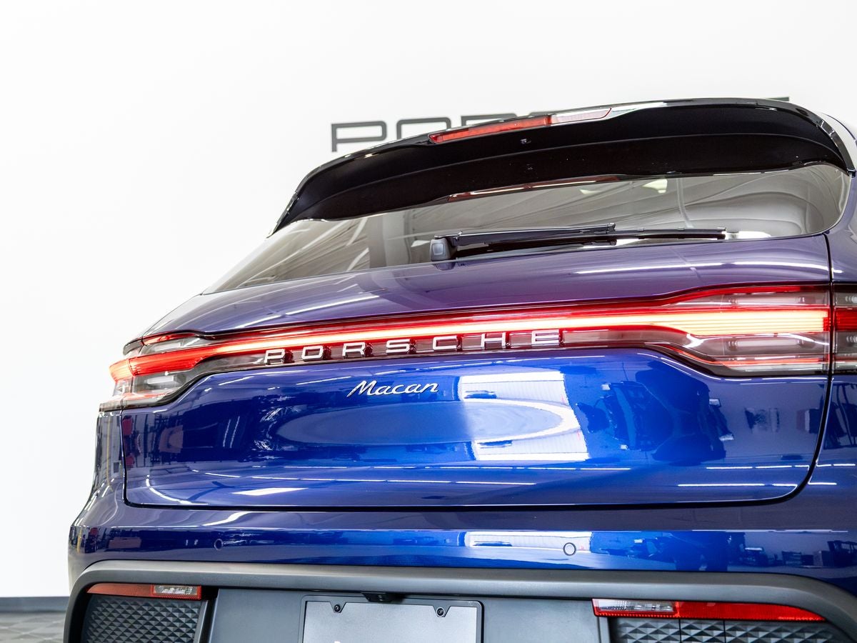 2026 Porsche Macan Macan