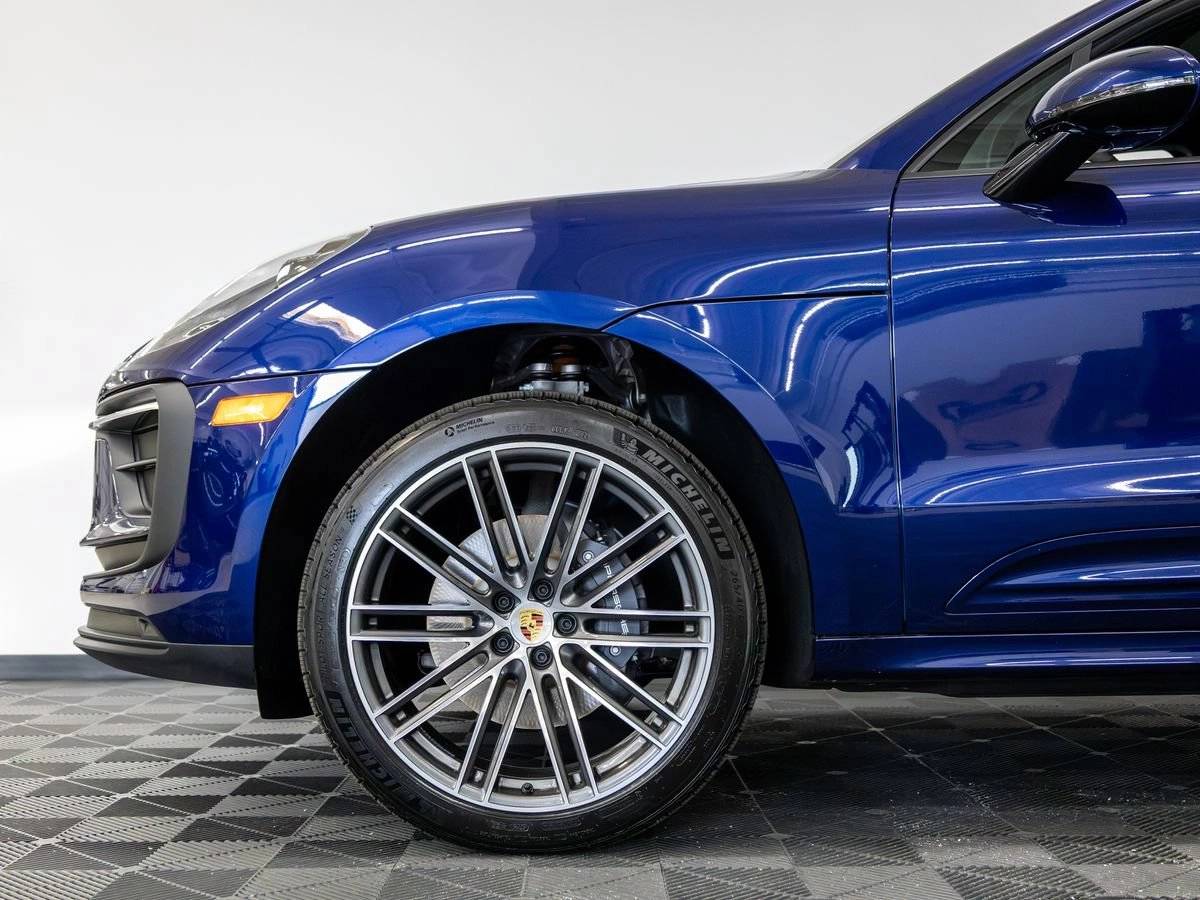 2026 Porsche Macan Macan