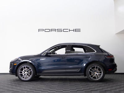 2023 Porsche Macan Base