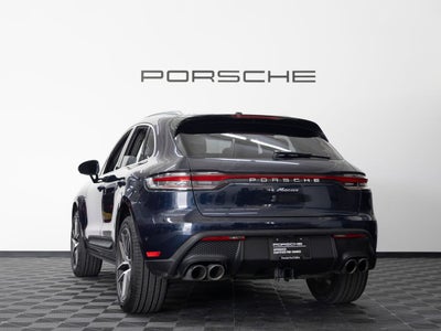 2023 Porsche Macan Base