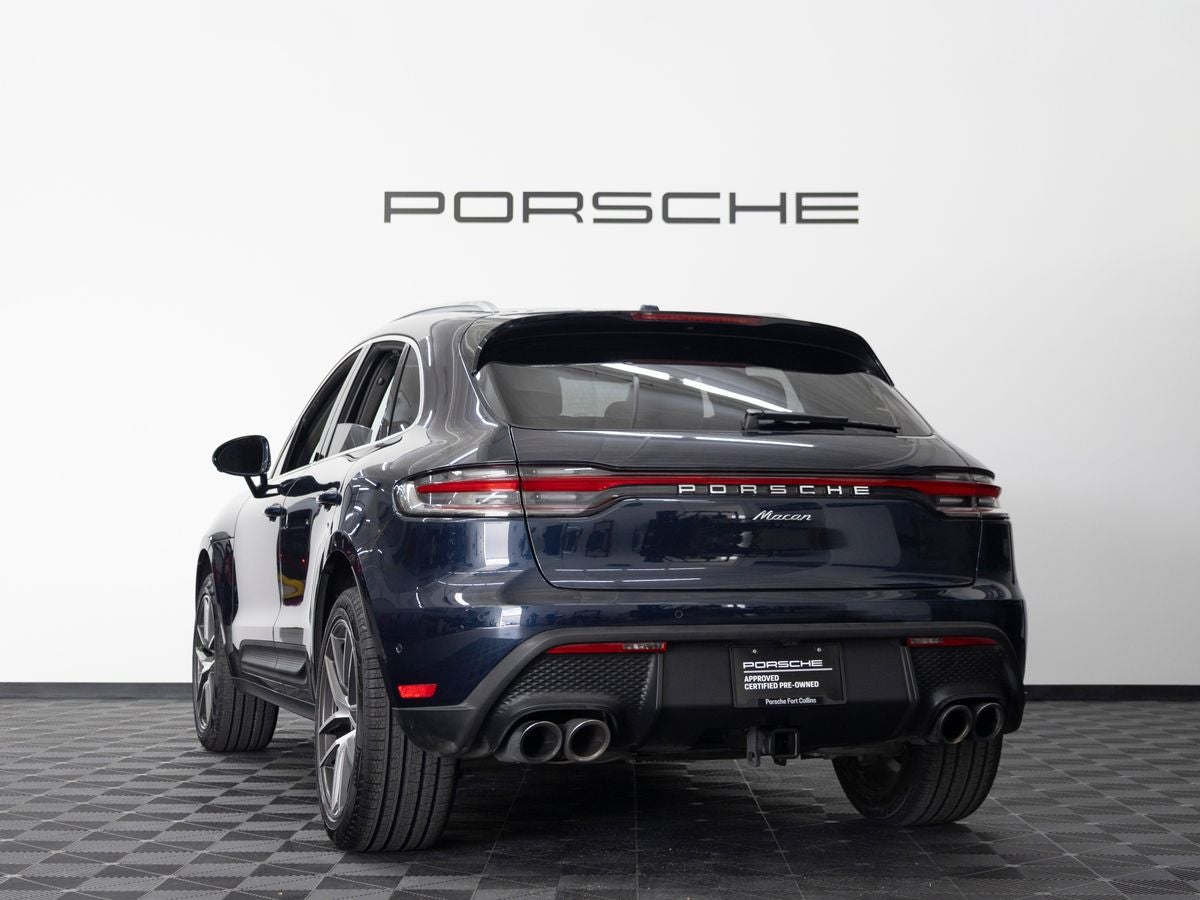 2023 Porsche Macan Base