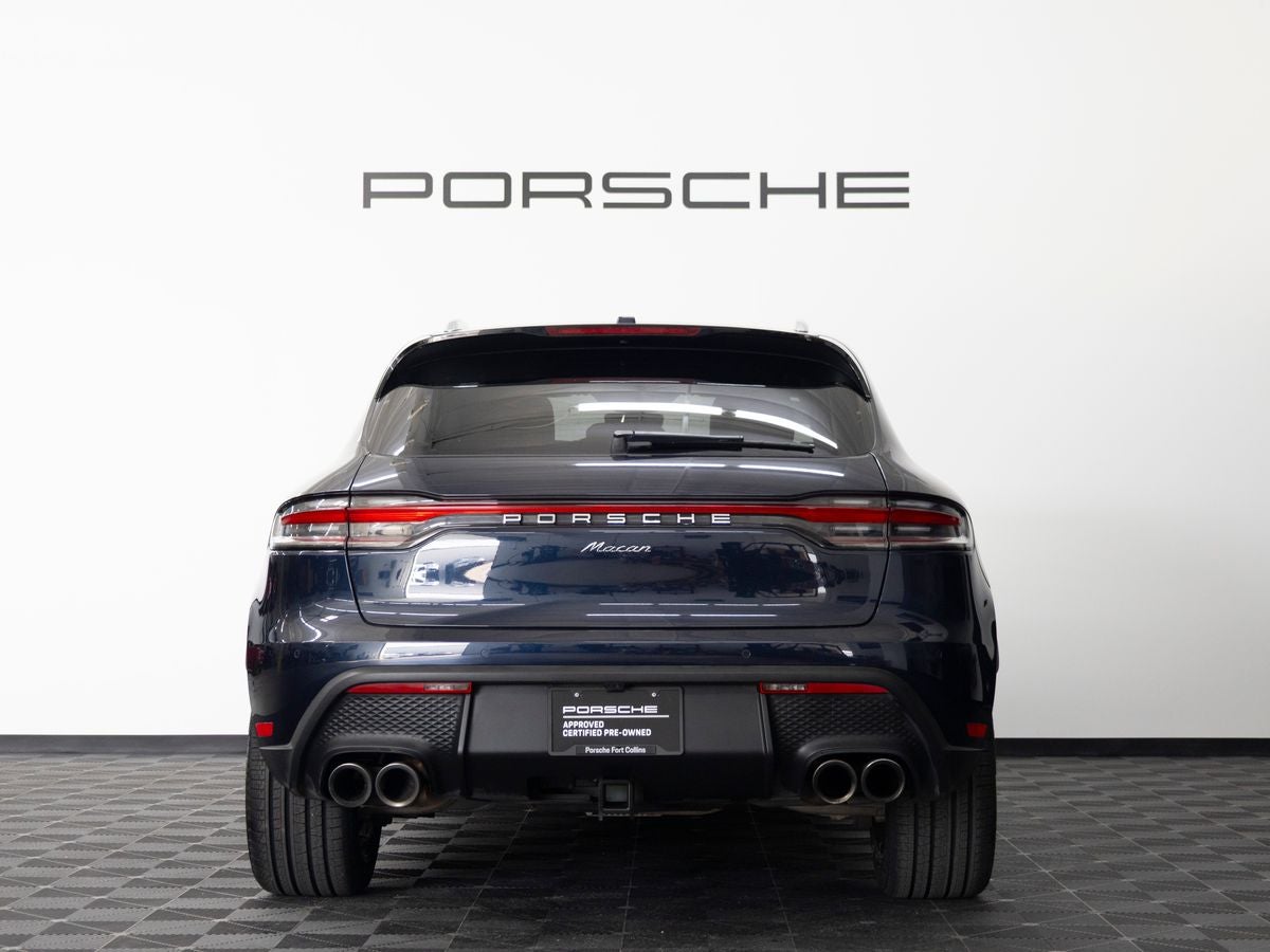 2023 Porsche Macan Base