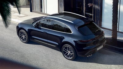 2023 Porsche Macan Base