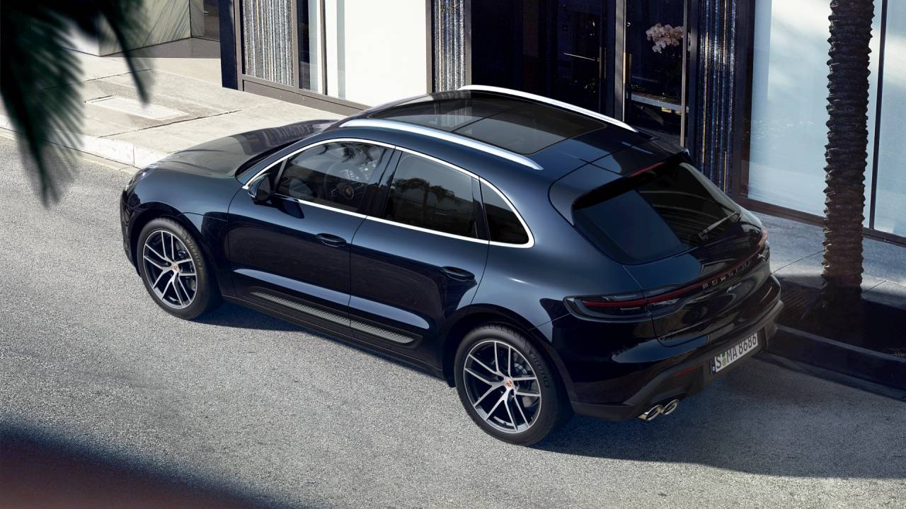2023 Porsche Macan Base