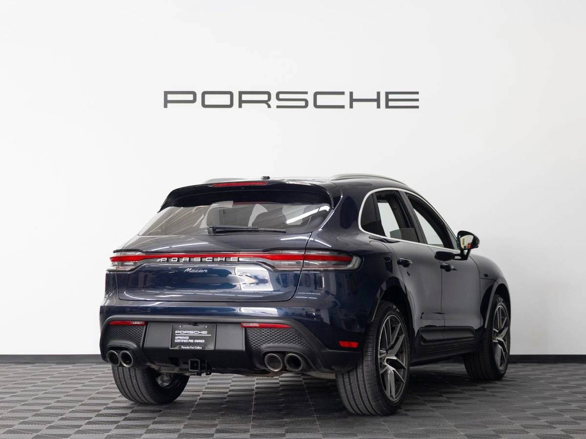 2023 Porsche Macan Base