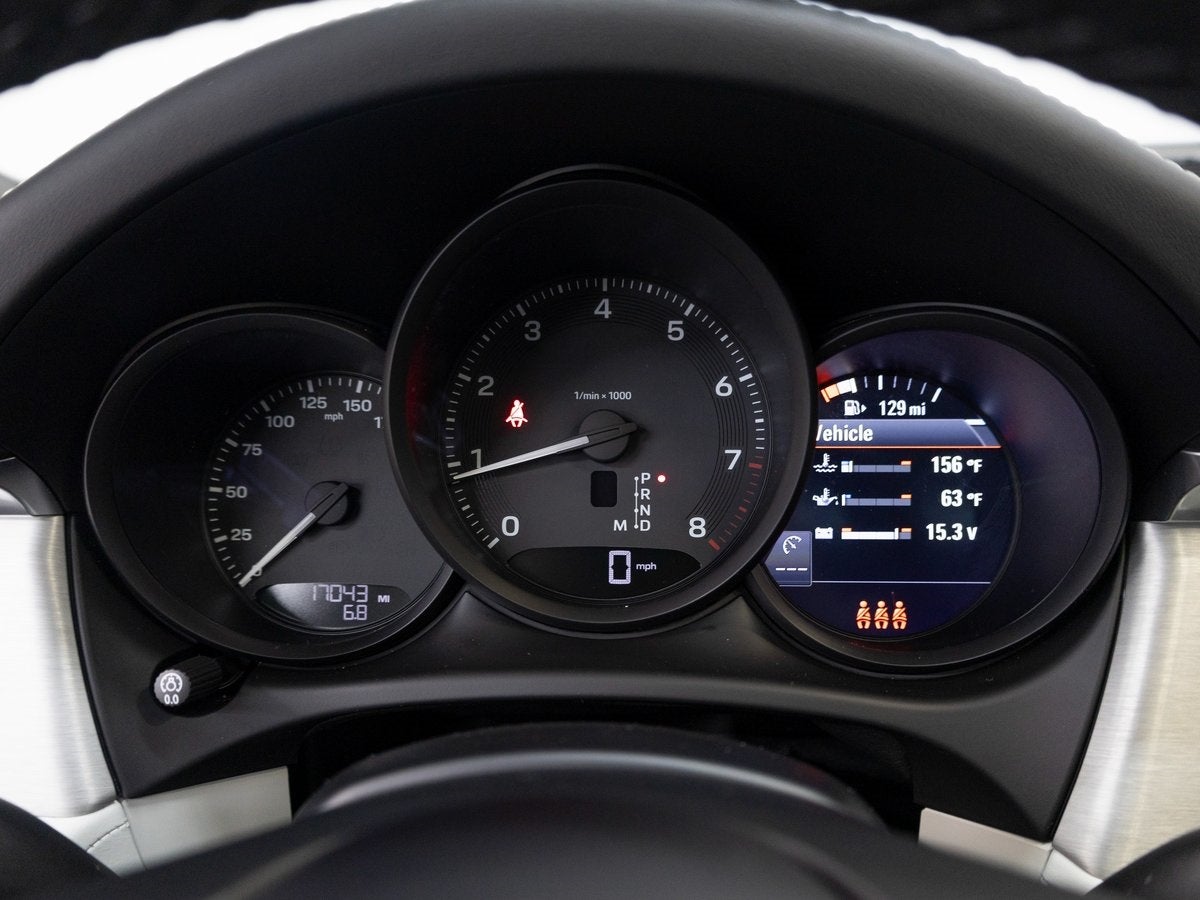 2024 Porsche Macan Base